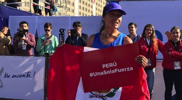 Inés Melchor gana en Santiago y envía mensaje de apoyo a Perú