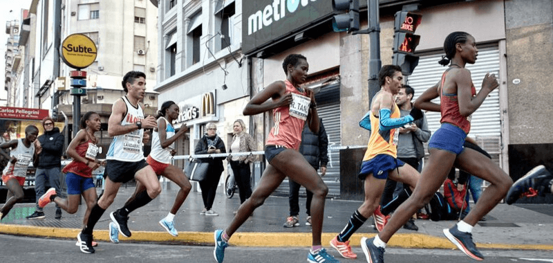 La «Legión africana» en el Maratón de Buenos Aires 2019
