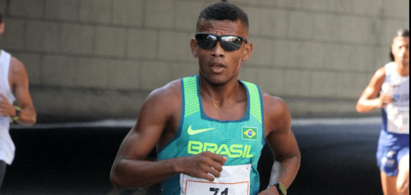 El maratonista brasileño encabeza el grupo