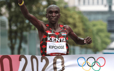 Kipchoge retiene corona olímpica